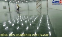 Cách sử dụng bột xoa nền Hardener màu xanh cho sàn bê tông