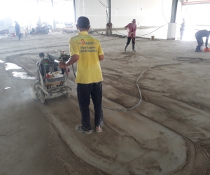 MÀI VỆ SINH NỀN BÊ TÔNG CŨ