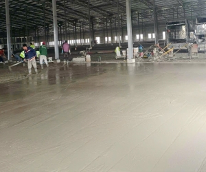 Bảo dưỡng nền bê tông bằng Liquid Hardener ConsHard