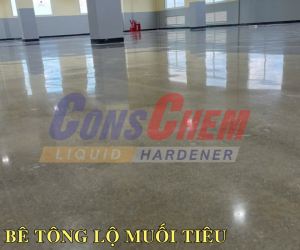 Mài bóng nền bê tông lộ muối tiêu