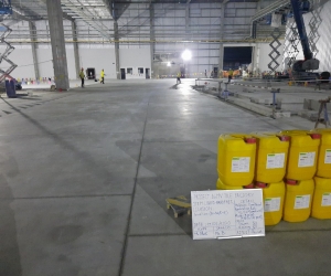 Project: Lixil Phase 2 - 50.000 m2: - Liquid Hardener + Epoxy Coating.
